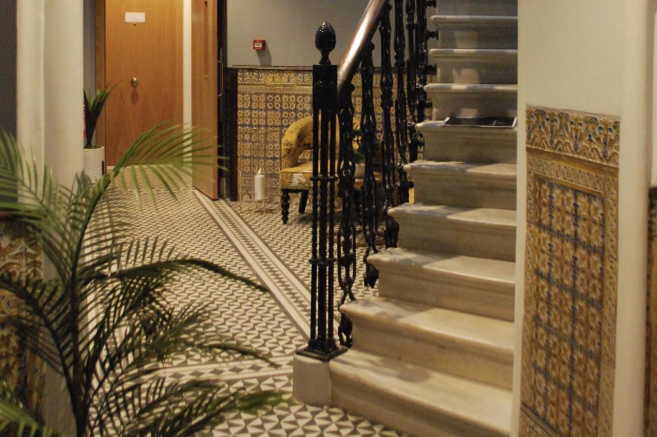 Deluxe City Centre Two Bedroom - Grand Central House Gibraltar Exterior foto