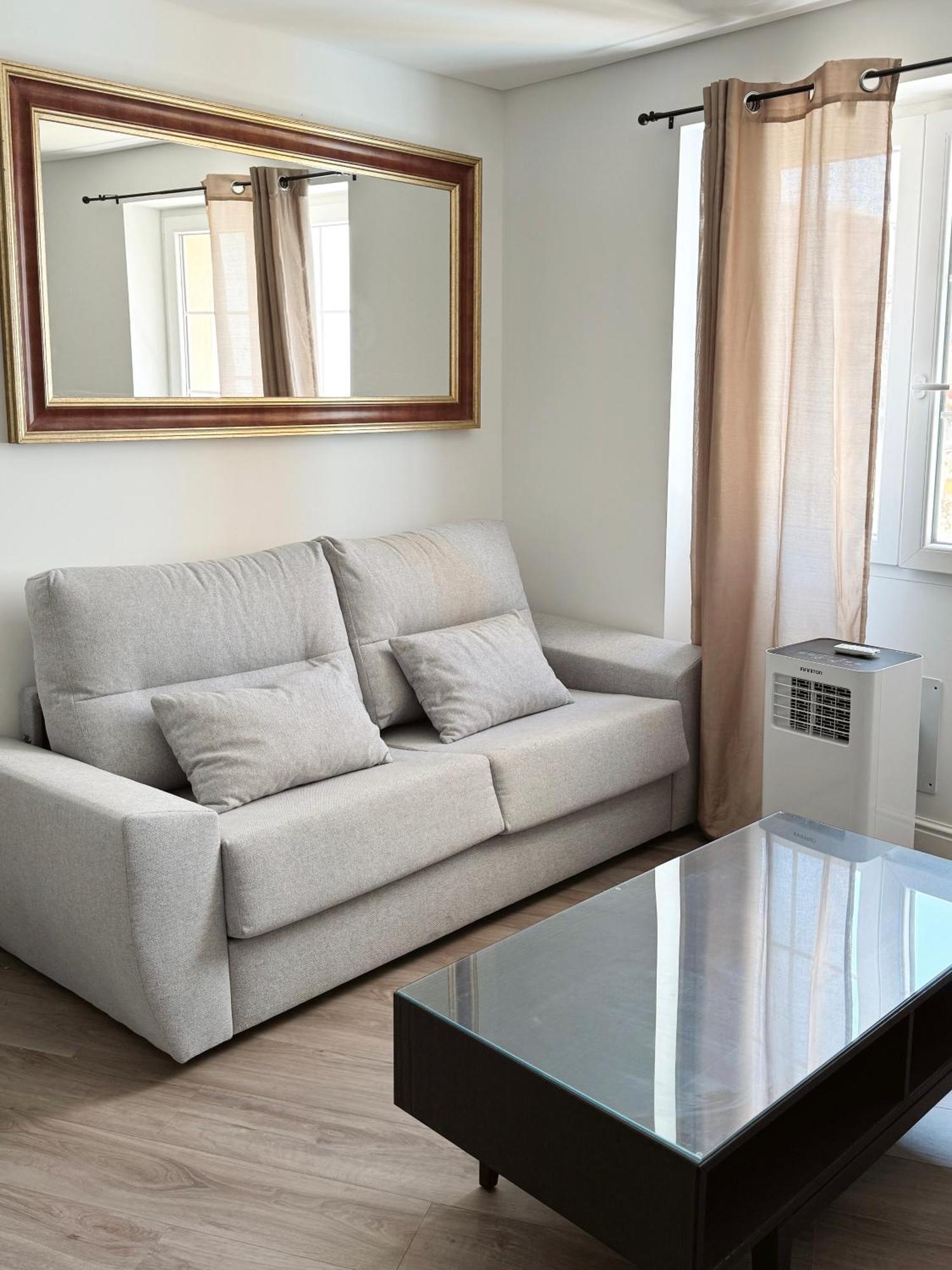 Deluxe City Centre Two Bedroom - Grand Central House Gibraltar Exterior foto