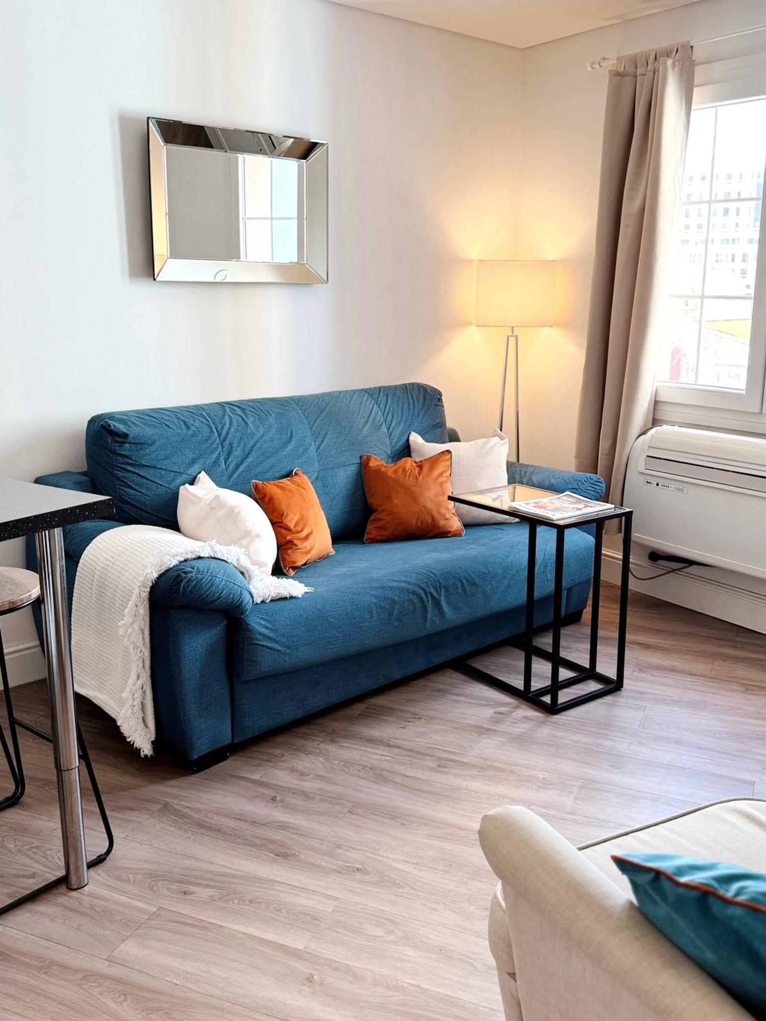 Deluxe City Centre Two Bedroom - Grand Central House Gibraltar Exterior foto